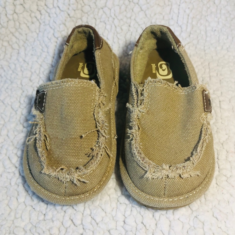 Kids vagabond style shoes